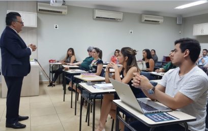 Iniciadas as aulas que preparam para a magistratura